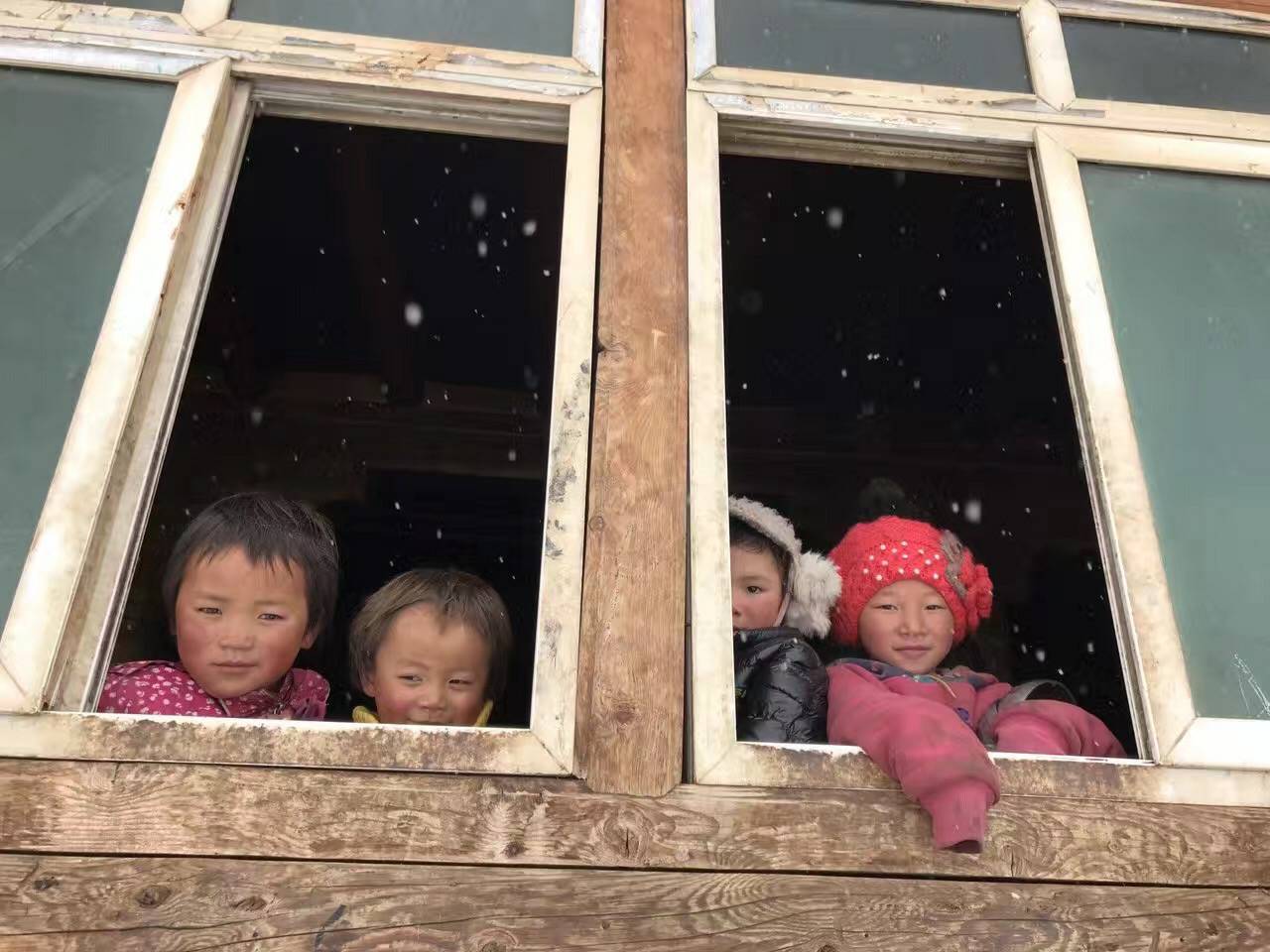 宁波张航清洁能源公司有限公司公益回顾丨家国同欢月同圆 温暖满载甘孜州(图9)